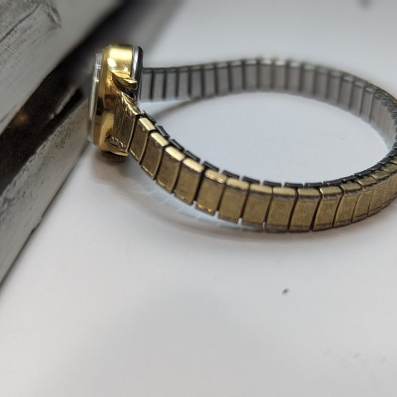 Timex Watch Stretchable Bracelet Wind Up ART Deco Mechanical and is Working Anti - Picture 3 of 9